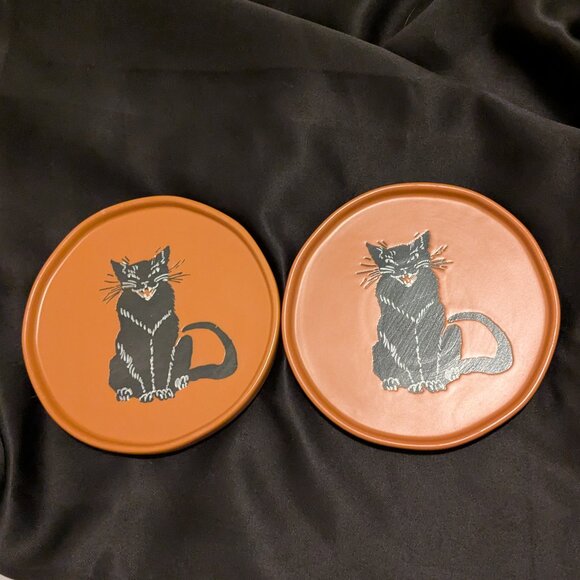 Two 6" Threshold Halloween appetizer plates... stoneware - Picture 2 of 4